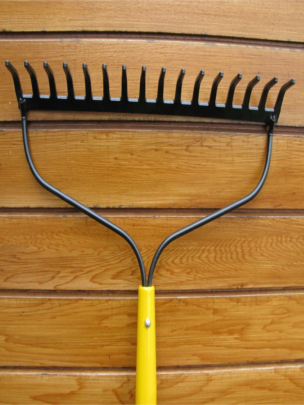 True Temper Bow Rake